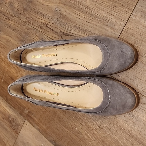 Hush Puppies Heels Suede Stacked Heel Shoe Lug Sole Gray Women's size 7 - Picture 1 of 7
